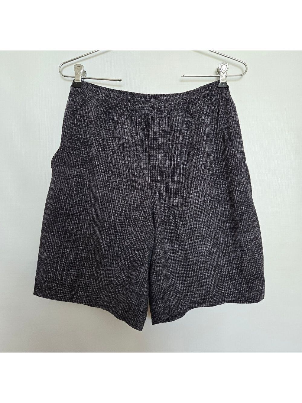 LULULEMON MEN'S 'PACE BREAKER' SHORTS BLACK GRAY LOOSE FITTING (MEDIUM)